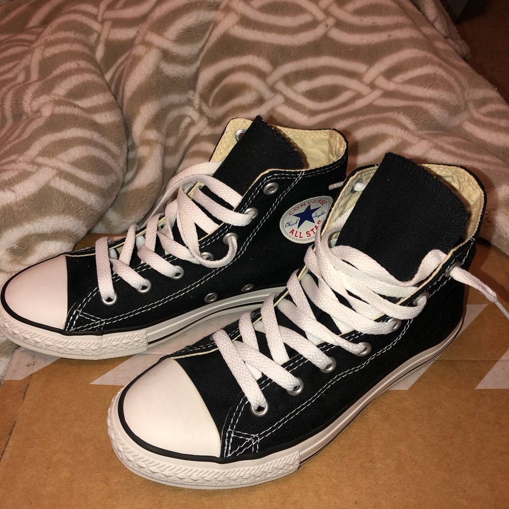 HIGH TOP CONVERSE